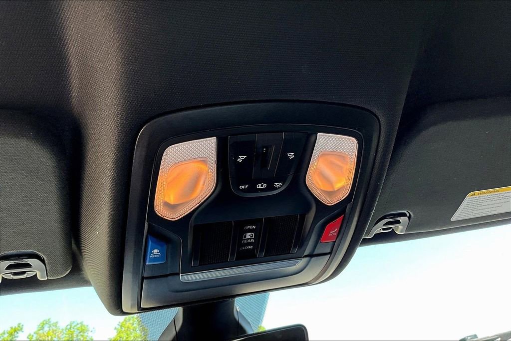 Used 2023 RAM 1500 Big Horn AWD/4WD image 18