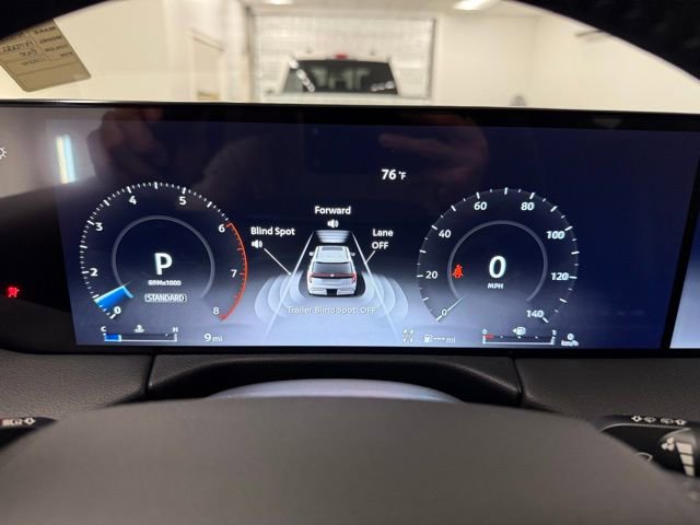 New 2025 Nissan Armada Platinum w/ Convenience Package image 19