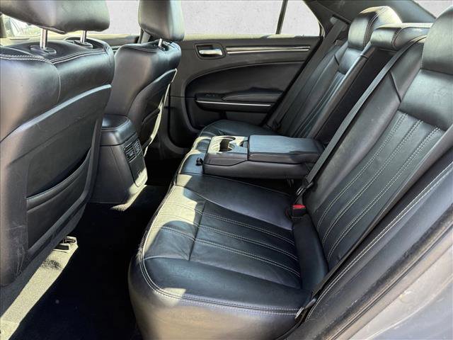 Used 2019 Chrysler 300 S image 22