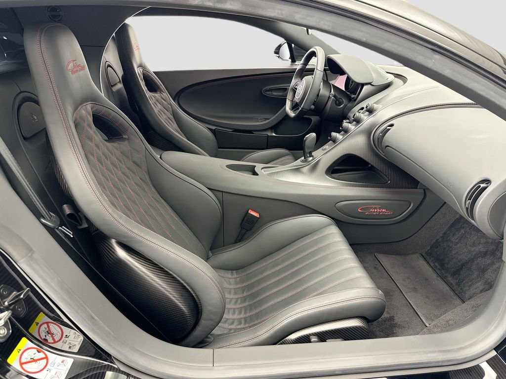 Used 2023 Bugatti Chiron Super Sport AWD/4WD image 20