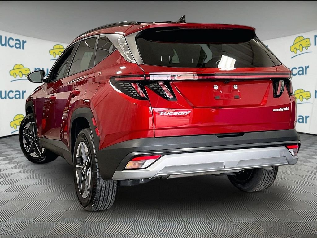 Certified 2025 Hyundai Tucson SEL AWD/4WD image 4