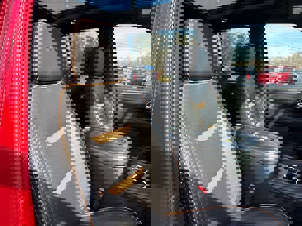 Used 2021 GMC Yukon AT4 w/ Rear Media and Nav Package image 5