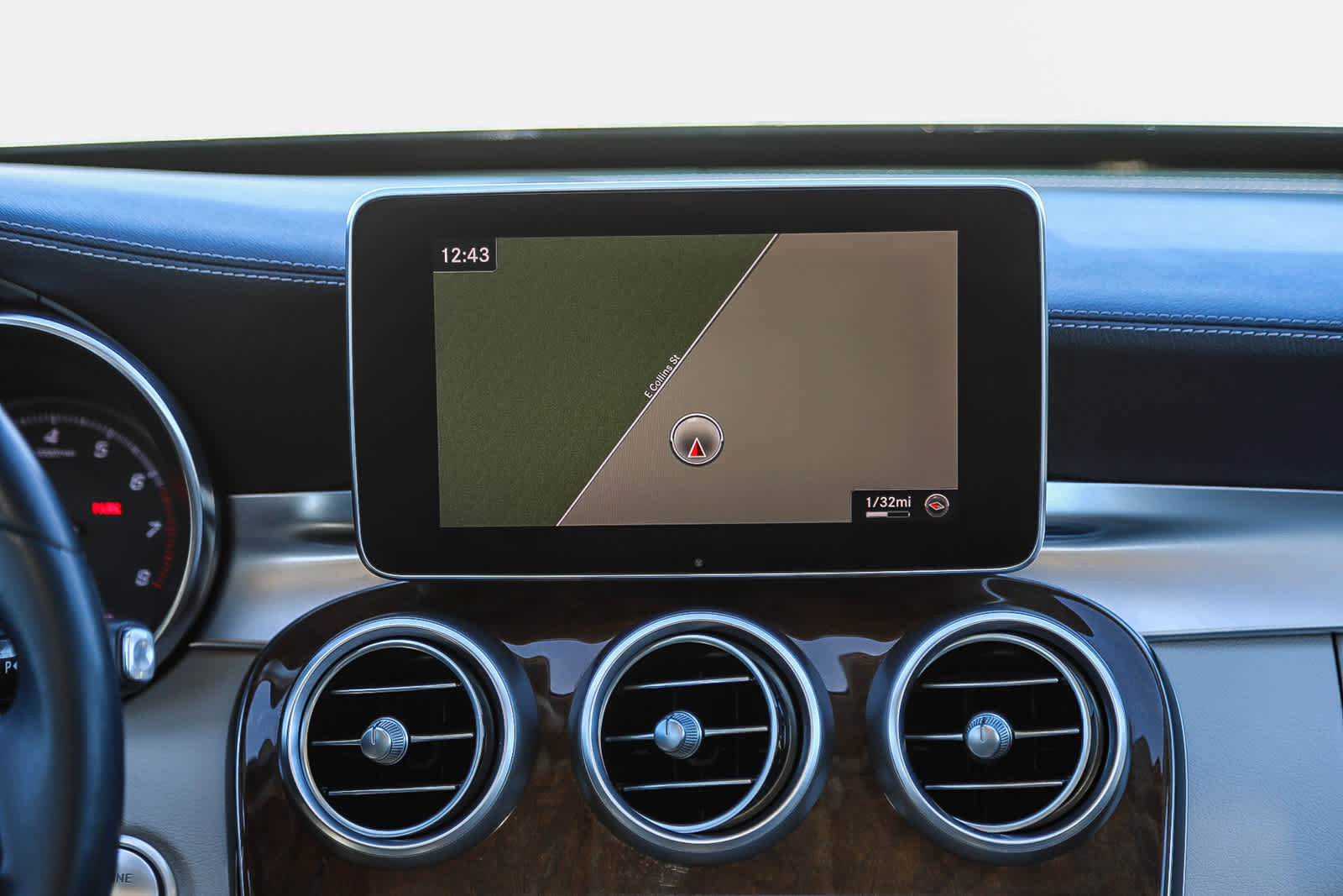 Used 2017 Mercedes-Benz C 300 Sedan image 14