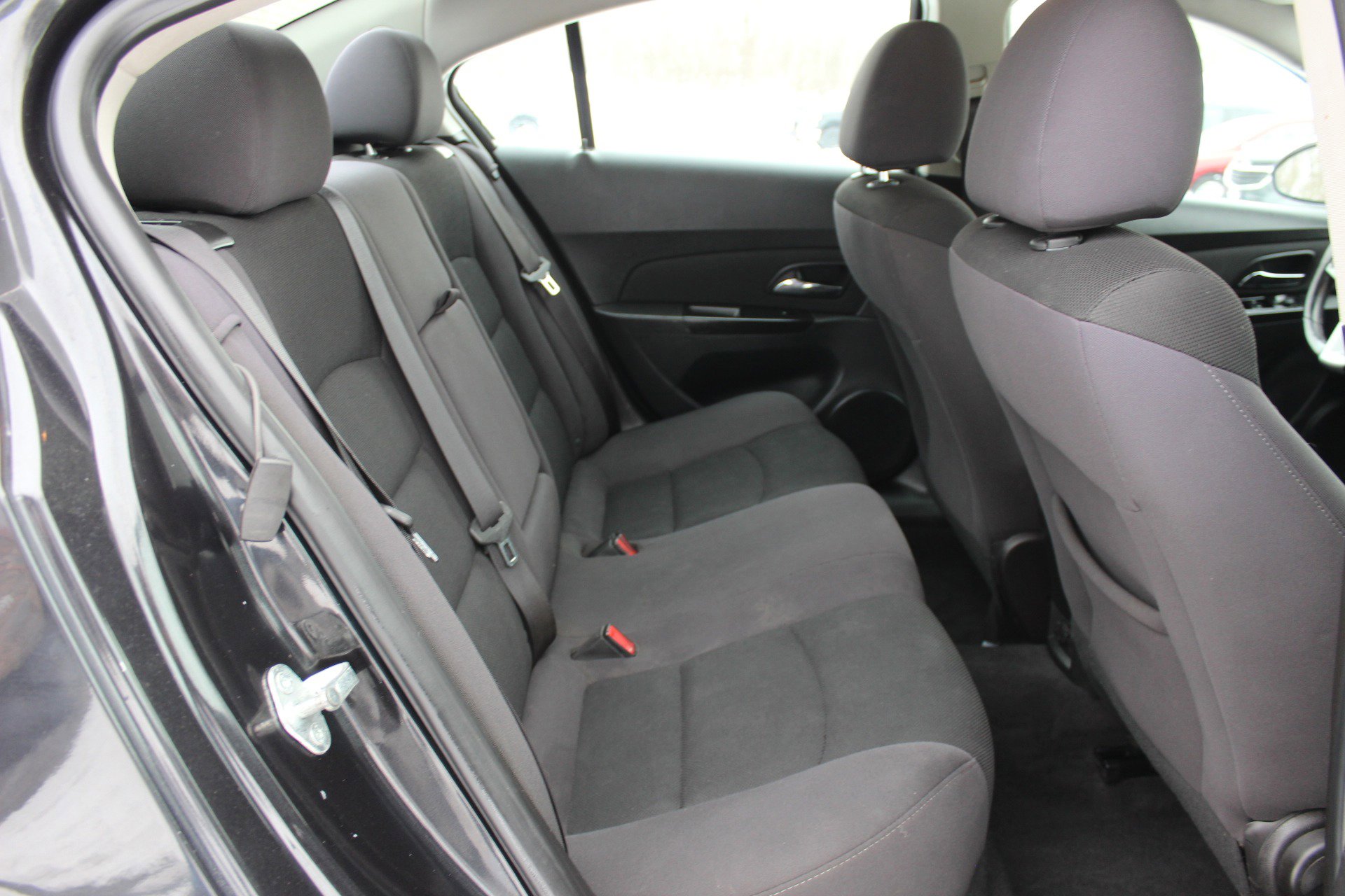 Used 2014 Chevrolet Cruze LT image 36