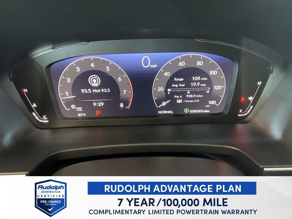 Certified 2023 Honda Pilot Elite image 24