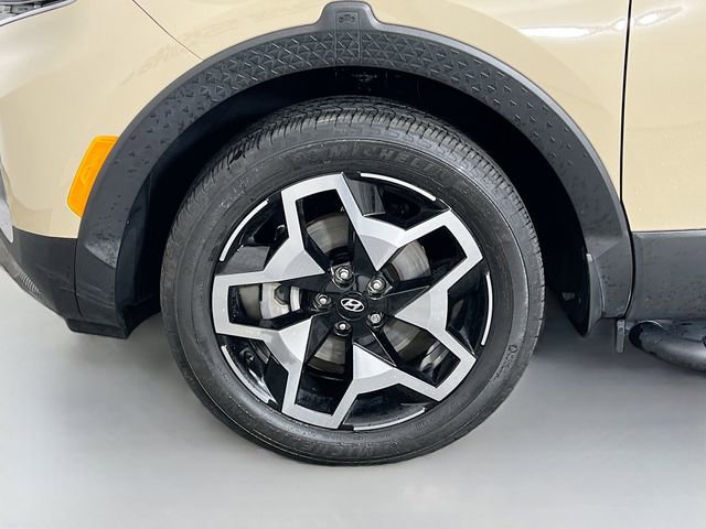 Used 2023 Hyundai Santa Cruz Limited image 11