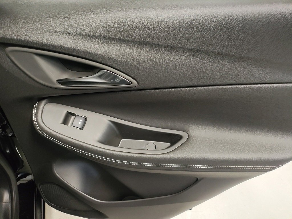 New 2026 Buick Encore GX Avenir w/ Avenir Technology Package image 14