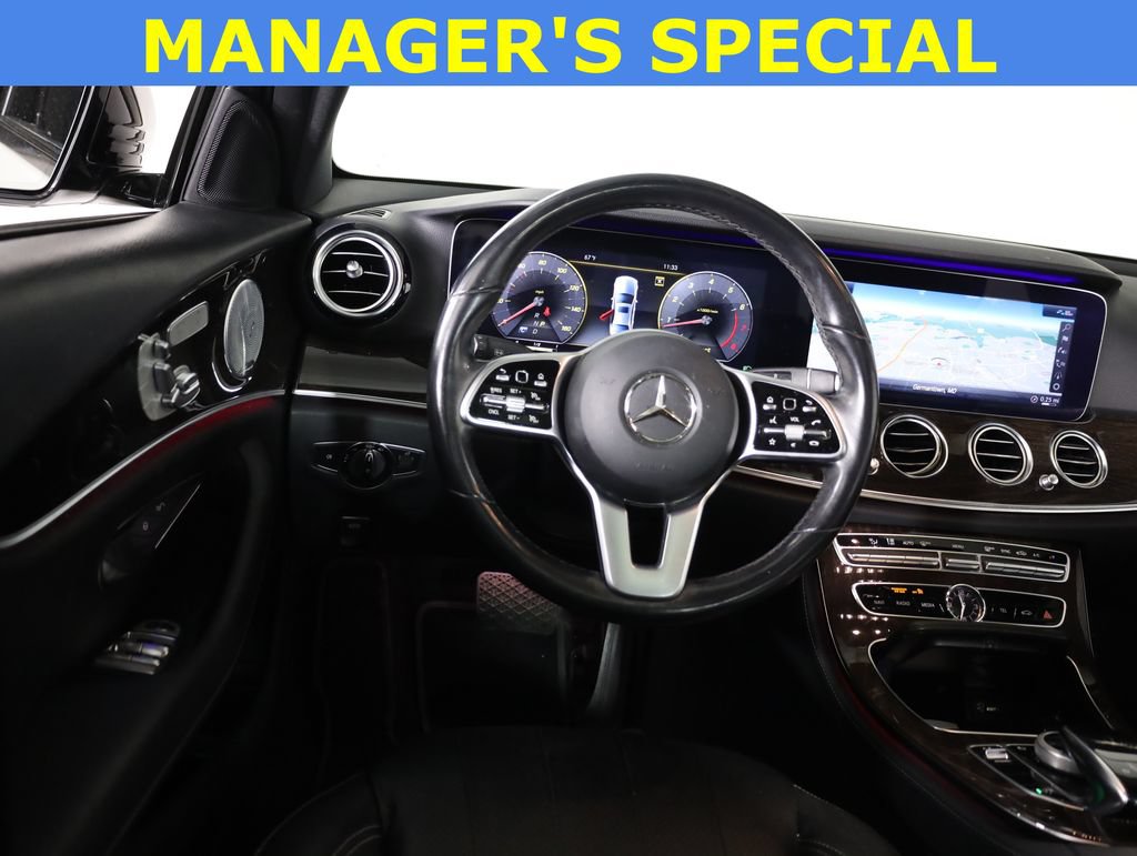 Certified 2019 Mercedes-Benz E 300 4MATIC image 33