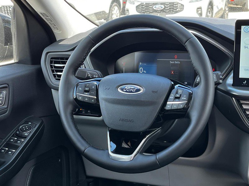 New 2025 Ford Escape SE image 6