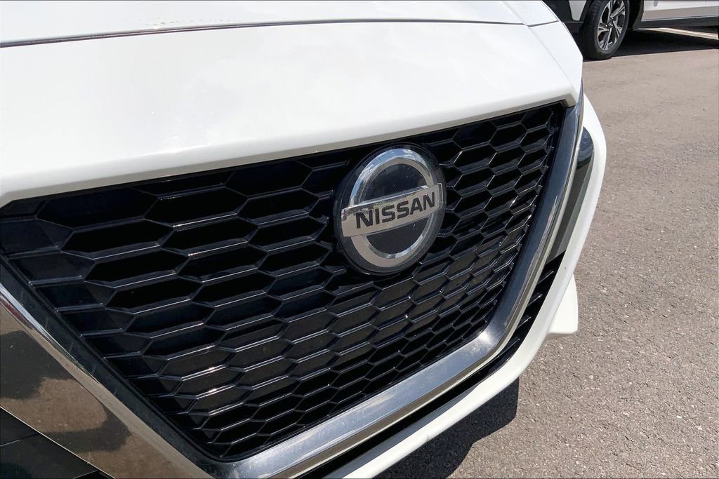 Used 2019 Nissan Altima 2.5 SR FWD image 31