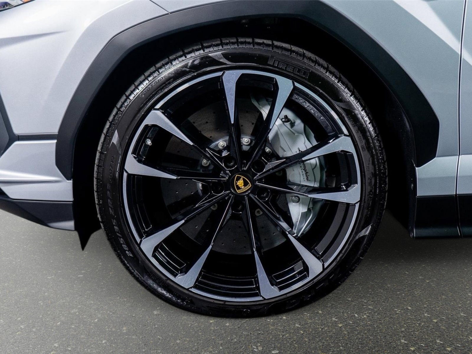 Used 2024 Lamborghini Urus S AWD/4WD image 18