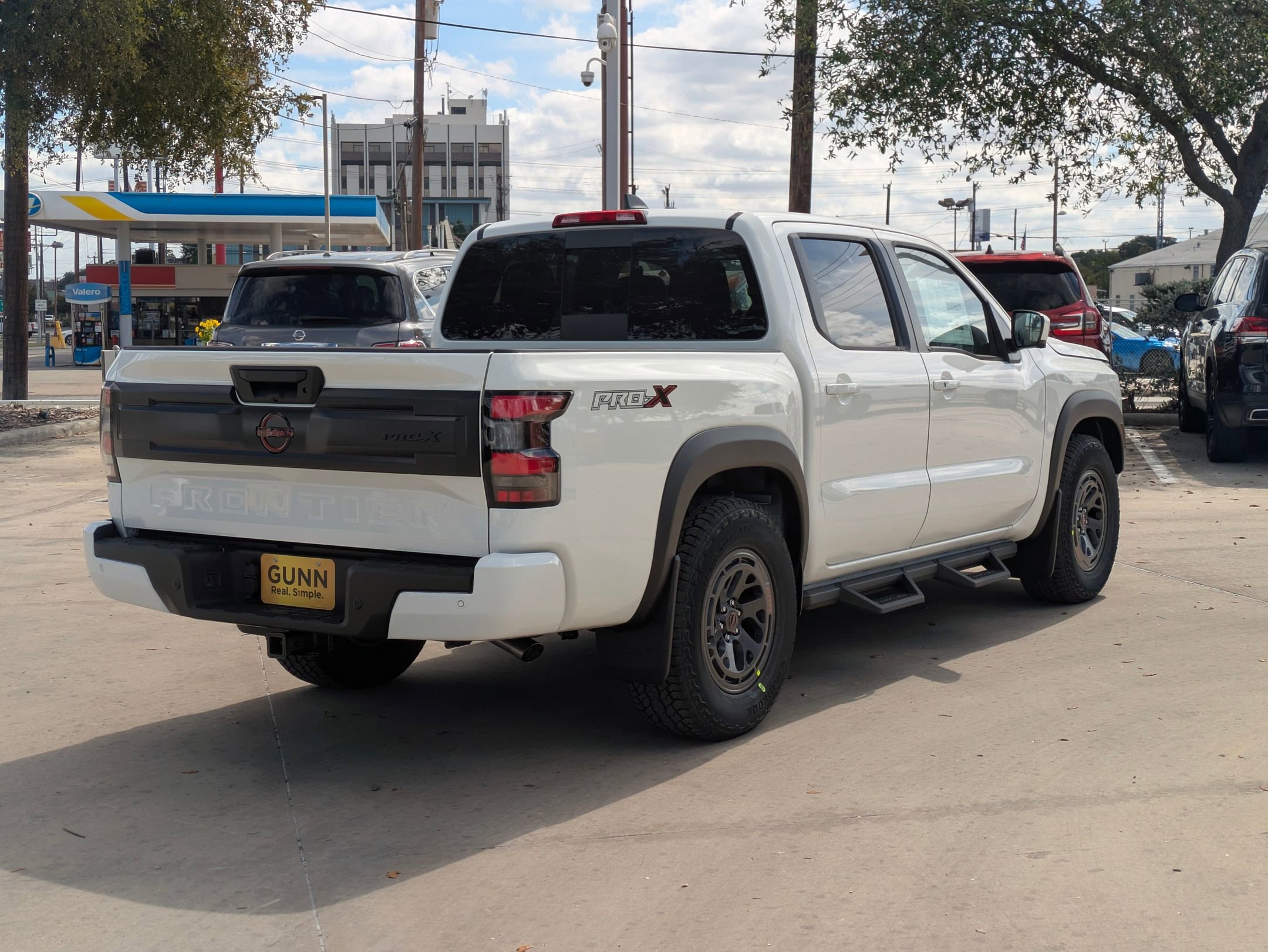 New 2026 Nissan Frontier Pro-X image 3