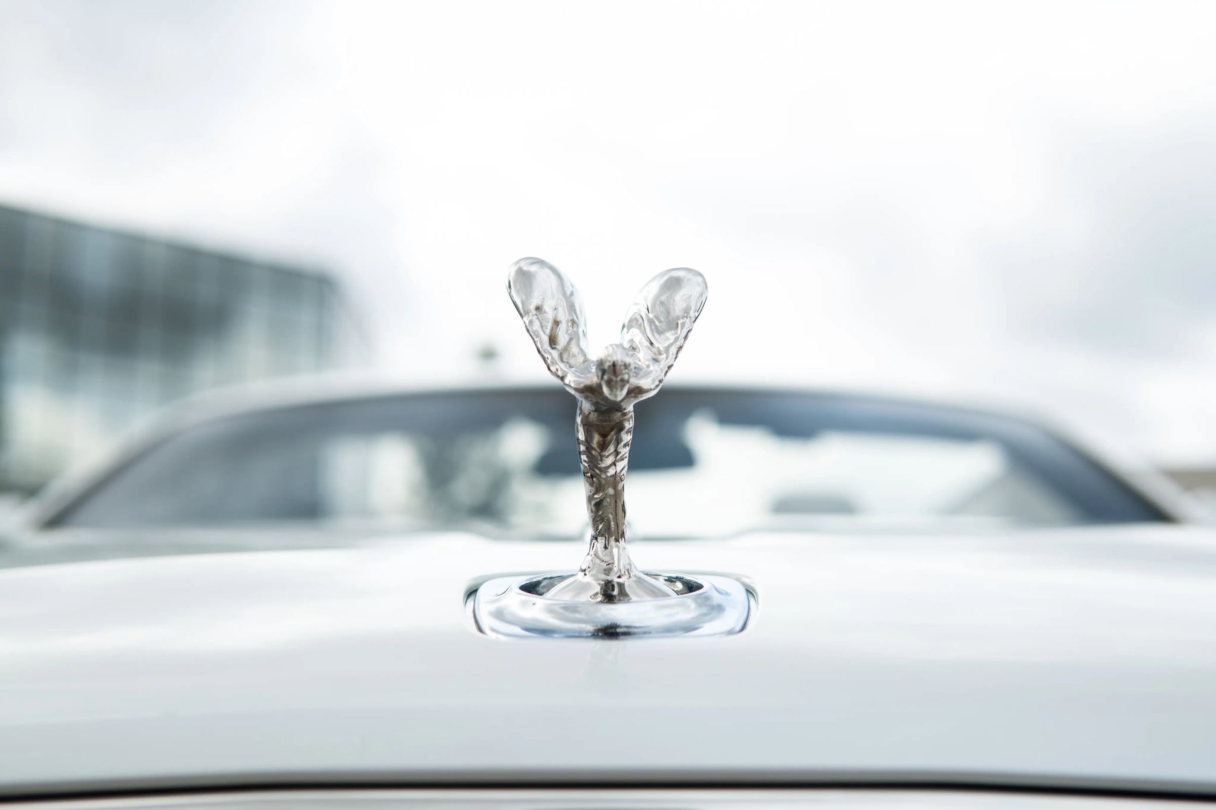 Used 2017 Rolls-Royce Dawn RWD image 34