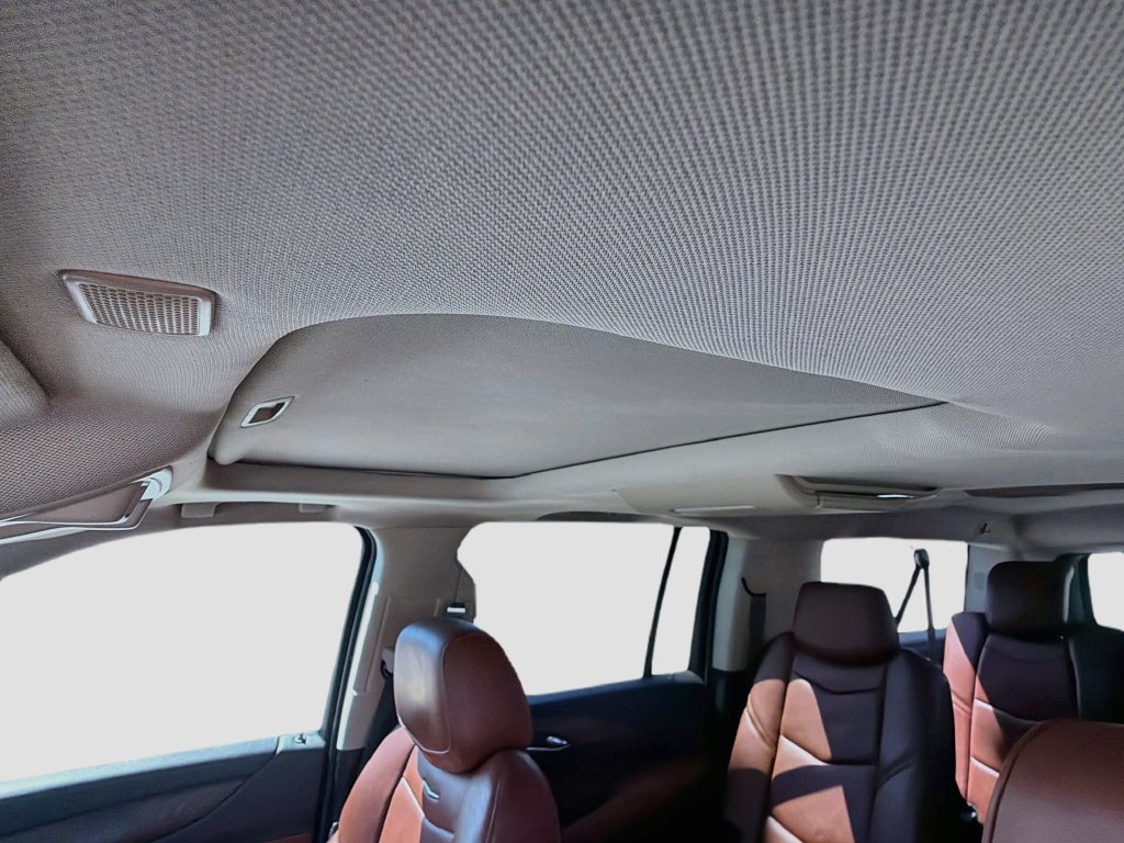 Used 2018 Cadillac Escalade ESV Luxury RWD image 29