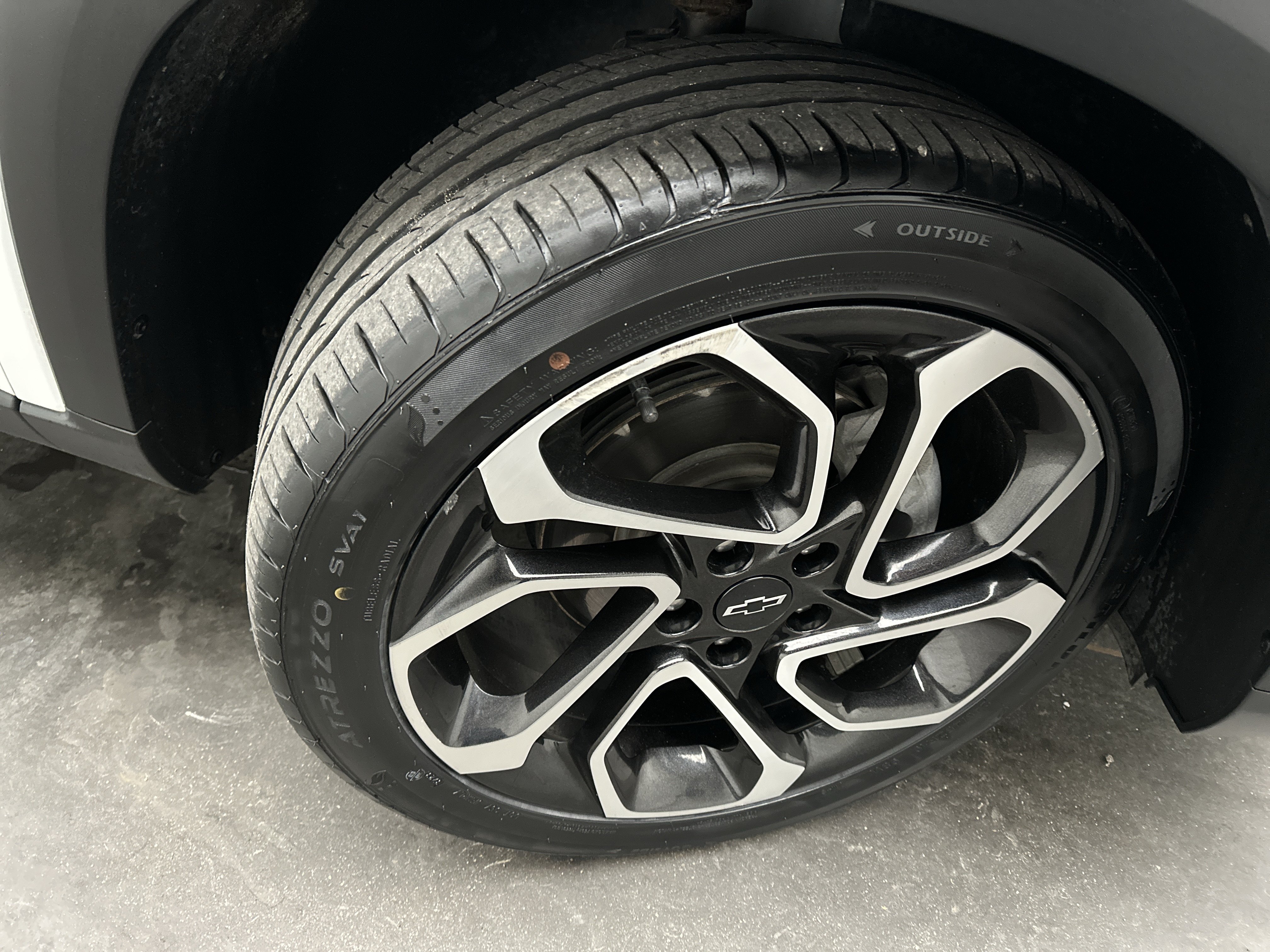 Used 2024 Chevrolet Trax RS w/ Driver Confidence Package FWD image 11