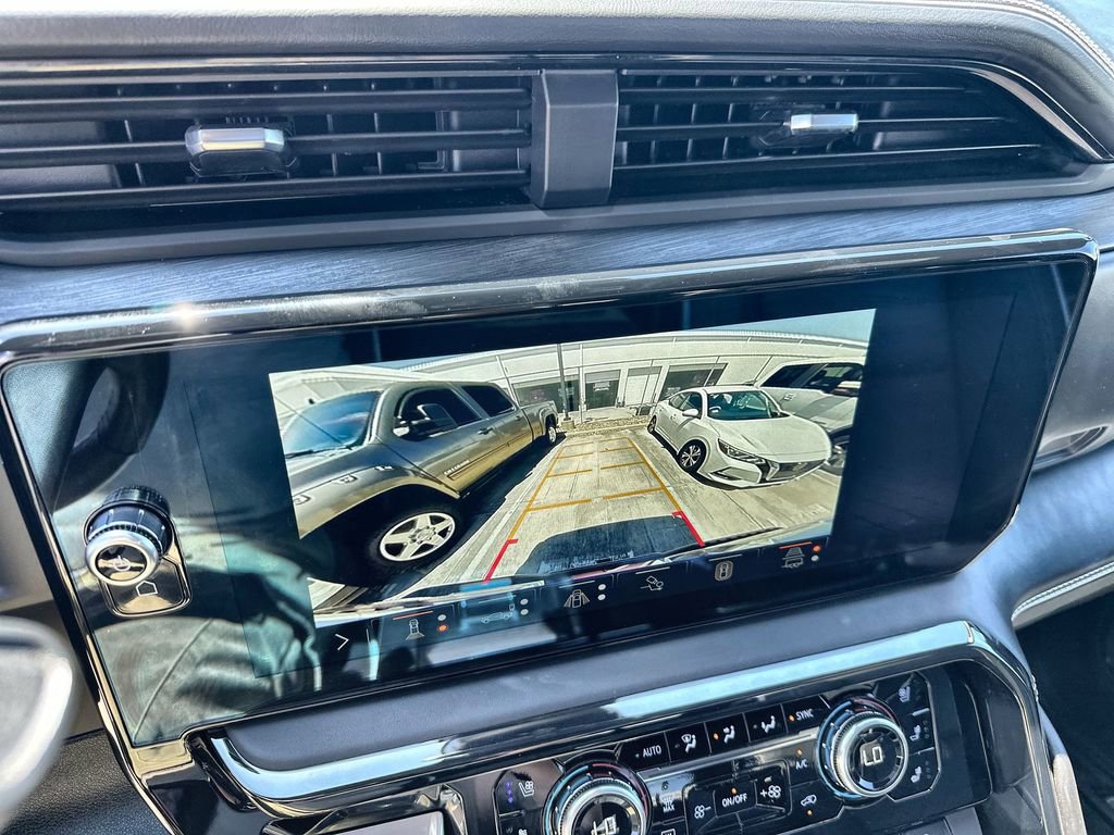 Used 2025 GMC Sierra 2500 AT4X image 29