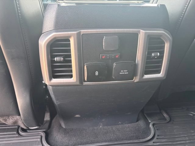 Used 2022 Ford F350 Platinum AWD/4WD image 18