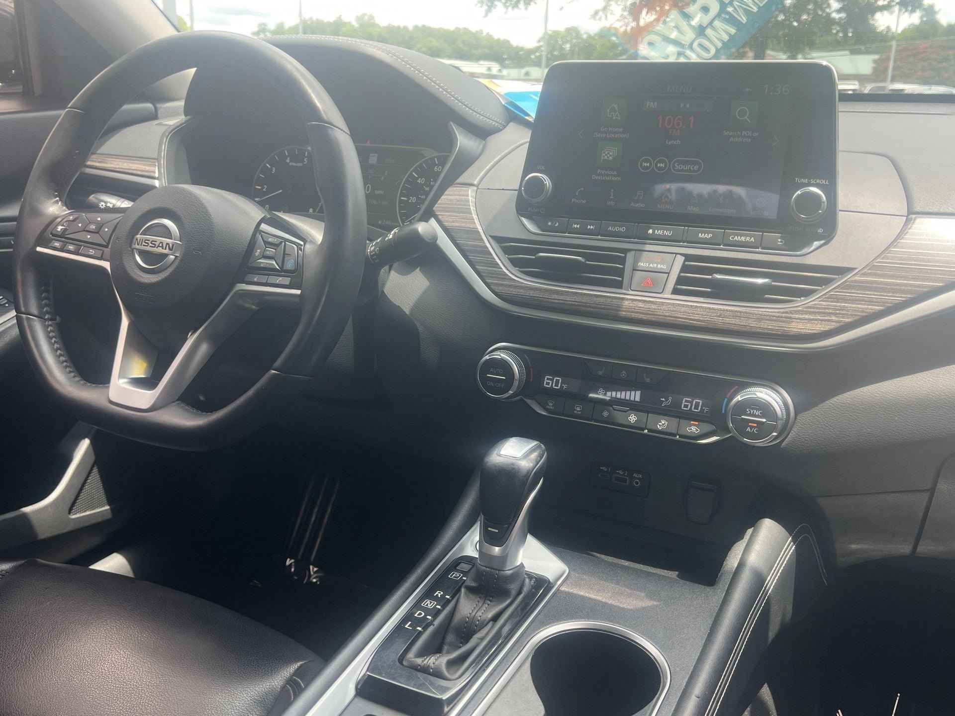 Used 2019 Nissan Altima 2.5 Platinum AWD/4WD image 3