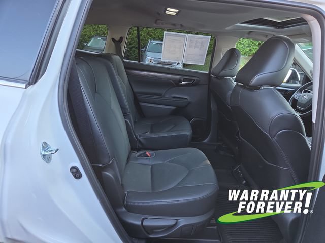 Used 2021 Toyota Highlander Limited AWD/4WD image 17