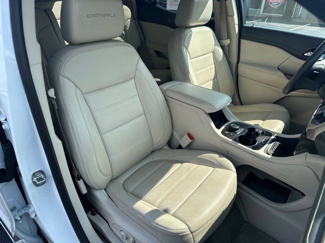 Used 2023 GMC Acadia Denali AWD/4WD image 23