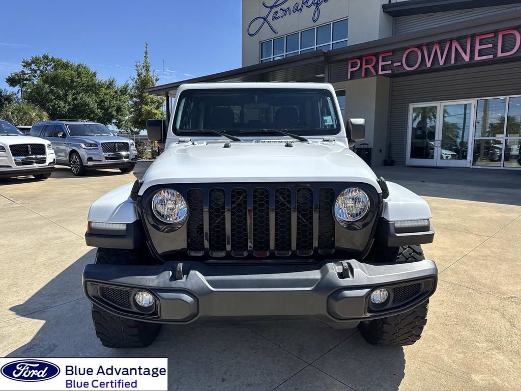 Used 2021 Jeep Gladiator Sport AWD/4WD image 4