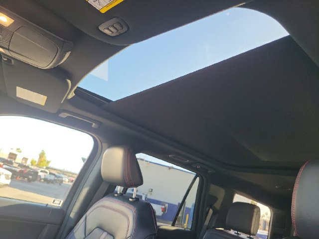 Certified 2024 Ford Expedition Limited AWD/4WD image 18