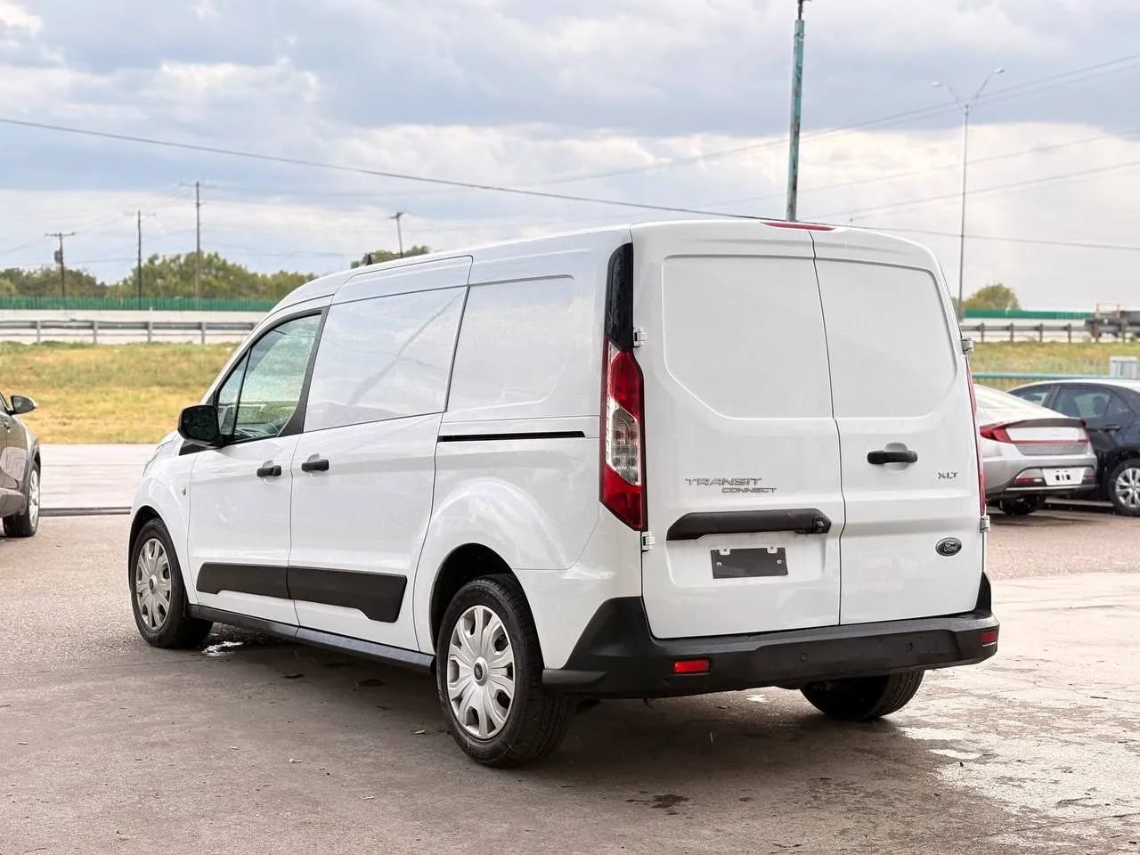 Used 2019 Ford Transit Connect XLT w/ CNG/LPG Engine Prep Package FWD image 5