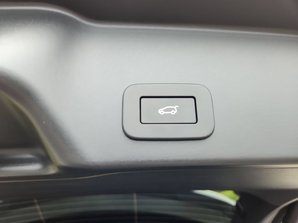 New 2026 Land Rover Range Rover Evoque S AWD/4WD image 14
