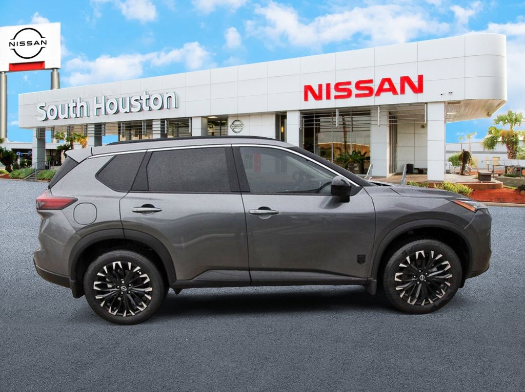 New 2026 Nissan Rogue Dark Armor FWD image 5