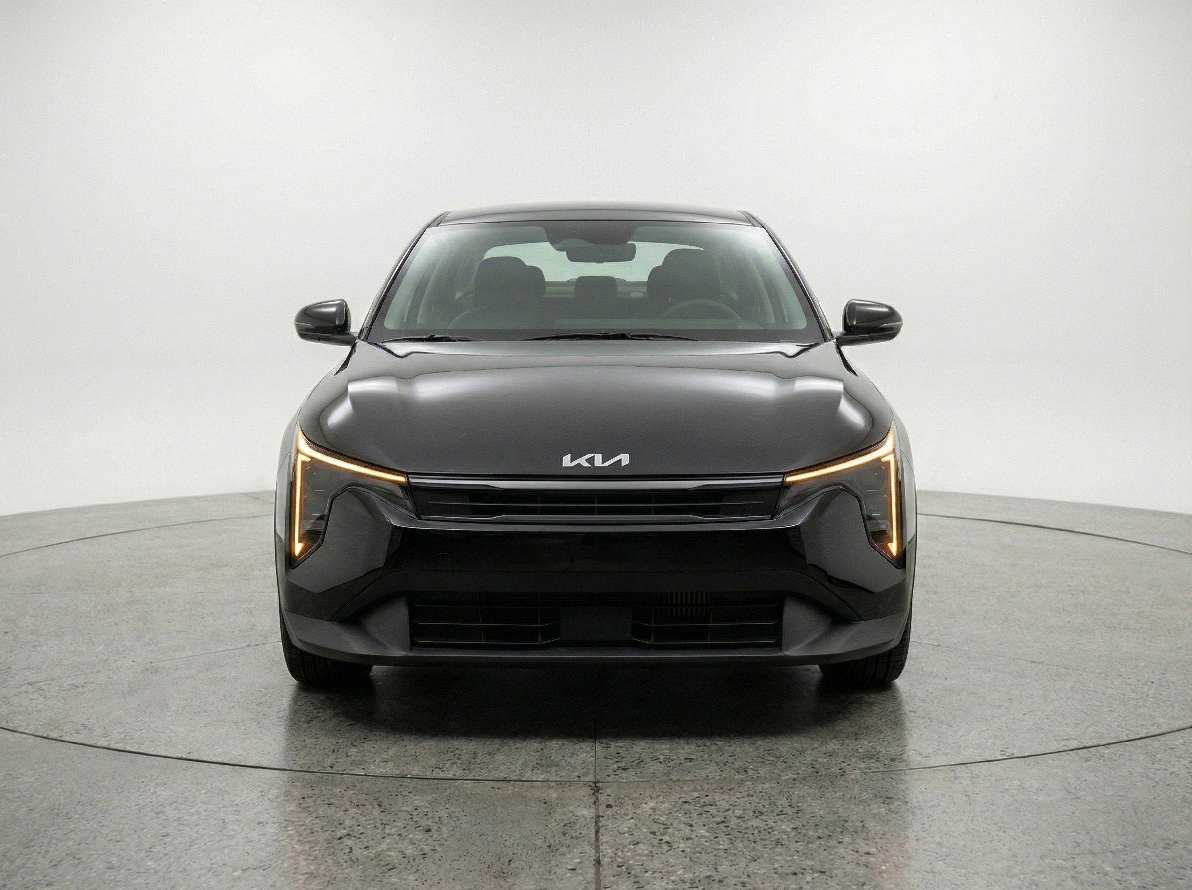 Used 2025 Kia K4 FWD image 2
