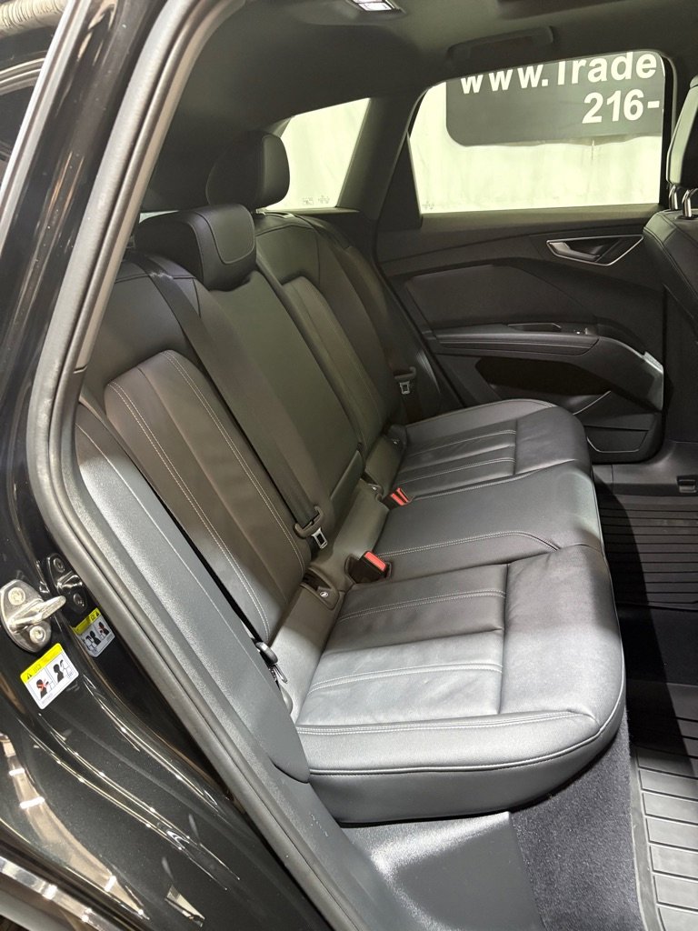 Used 2022 Audi Q4 e-tron Premium w/ Convenience Package image 18