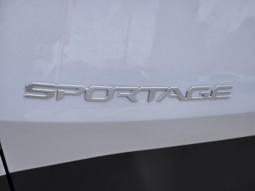 Used 2024 Kia Sportage X-Line image 11