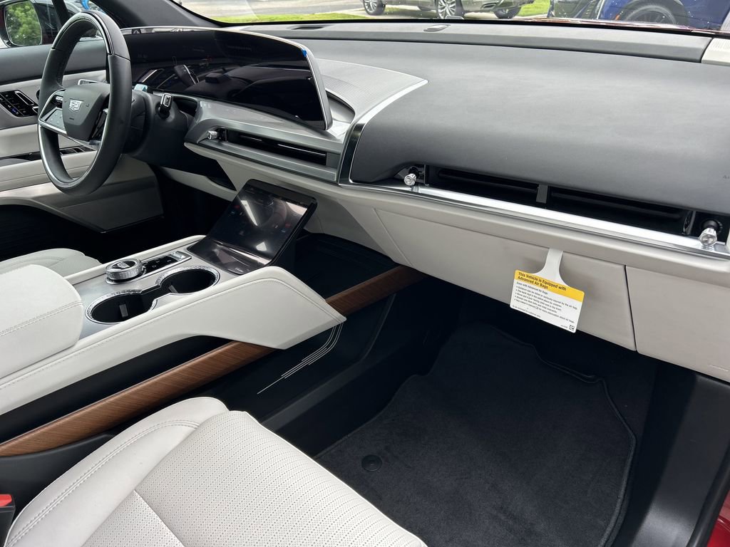 New 2026 Cadillac Vistiq Sport image 12