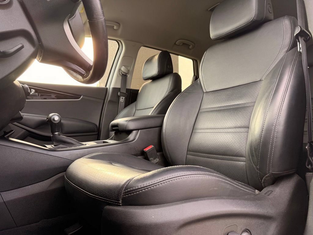 Used 2017 Kia Sorento FWD w/ LX Convenience Package image 29