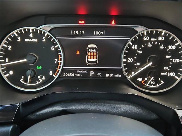 Used 2024 Nissan Pathfinder SV w/ Black Appearance Package FWD image 11