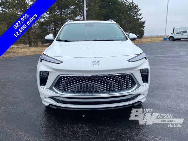 Certified 2025 Buick Encore GX Avenir w/ Avenir Technology Package AWD/4WD image 10