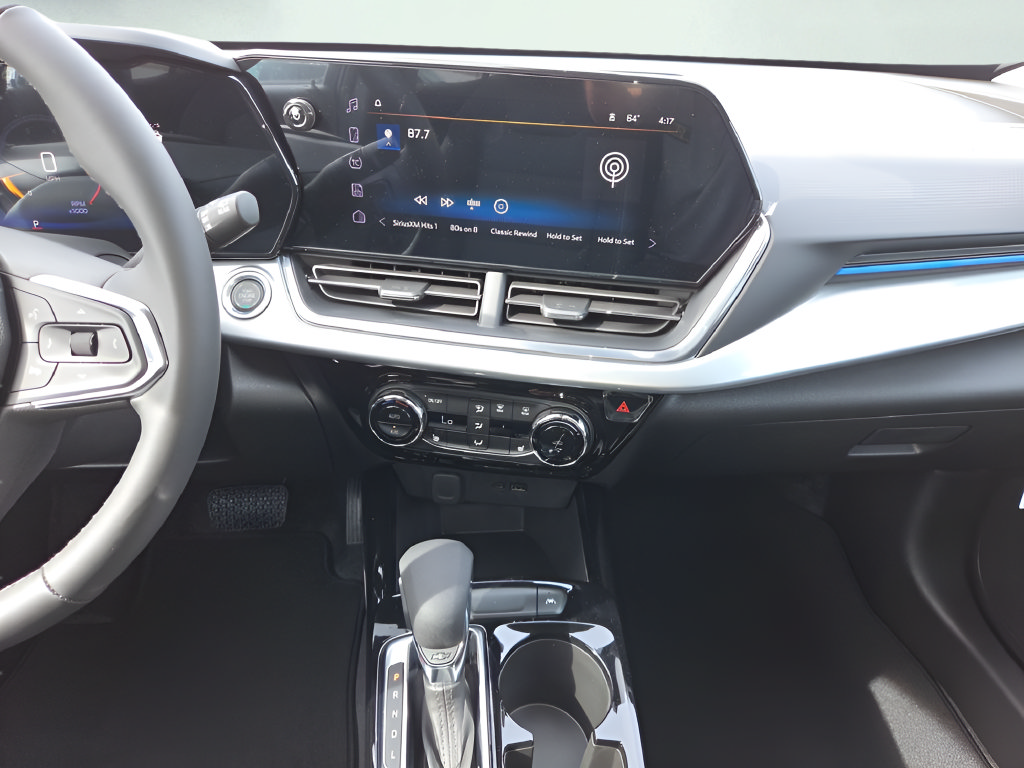 New 2026 Chevrolet Trax LT w/ LT Convenience Package FWD image 14