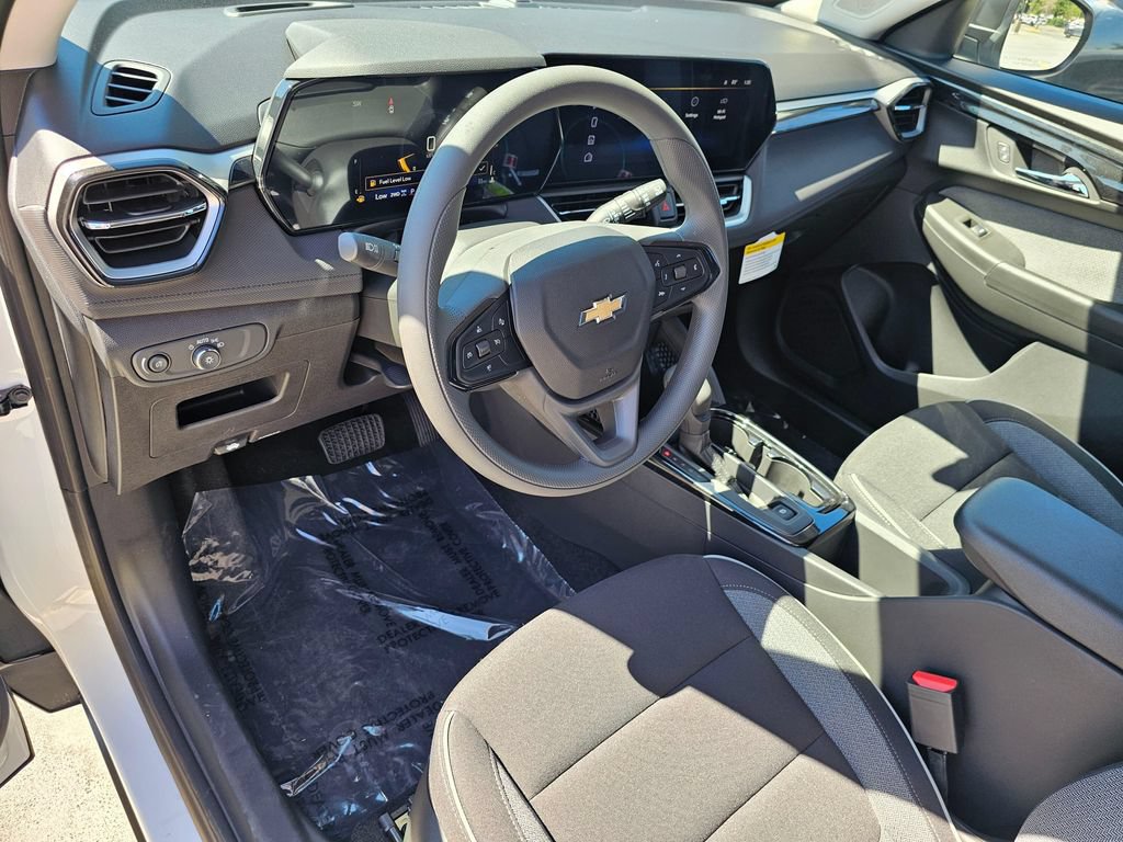 New 2026 Chevrolet TrailBlazer LS w/ LS Convenience Package AWD/4WD image 19