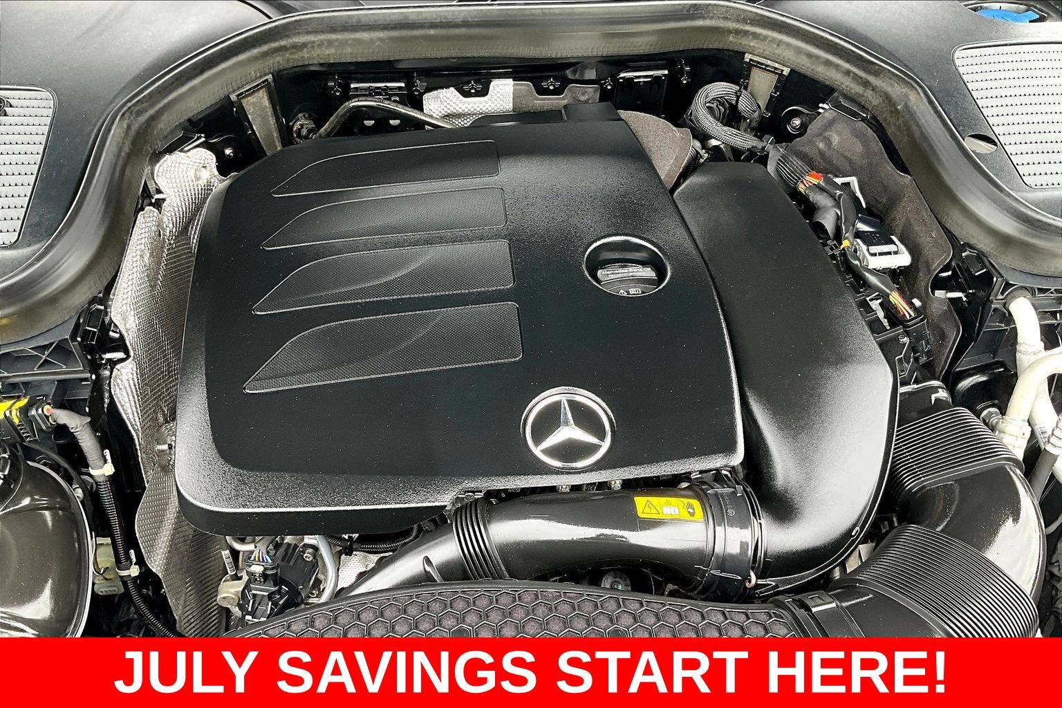 Used 2022 Mercedes-Benz GLC 300 w/ Premium Package Lite image 34