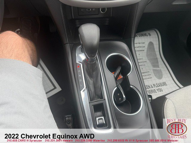 Used 2022 Chevrolet Equinox LS w/ LPO, Floor Liner Package AWD/4WD image 13