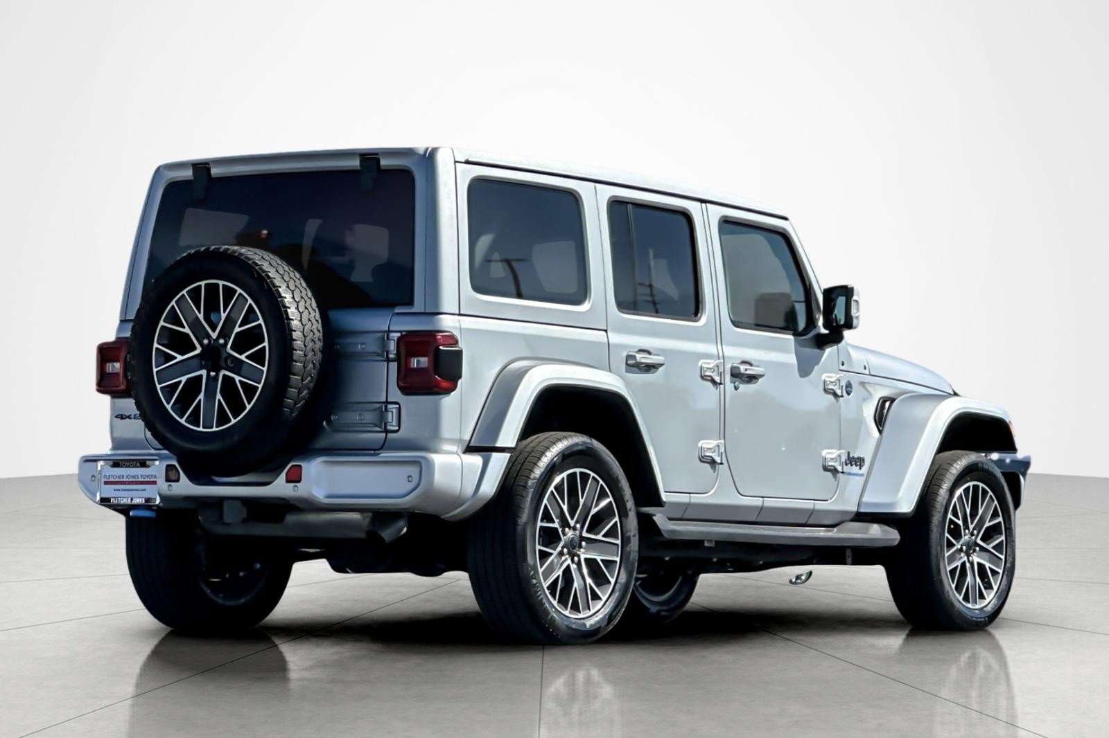 Used 2024 Jeep Wrangler High Altitude image 5