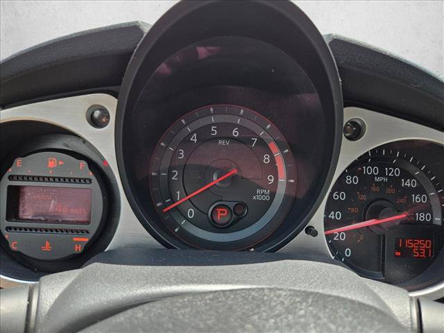 Used 2016 Nissan 370Z Coupe RWD image 11