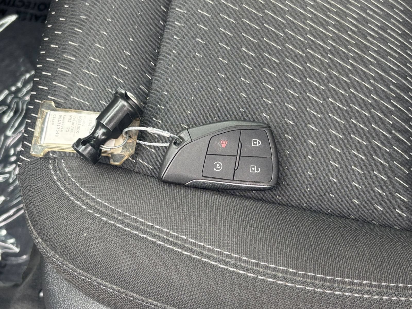 Used 2025 Chevrolet Equinox LT FWD image 21