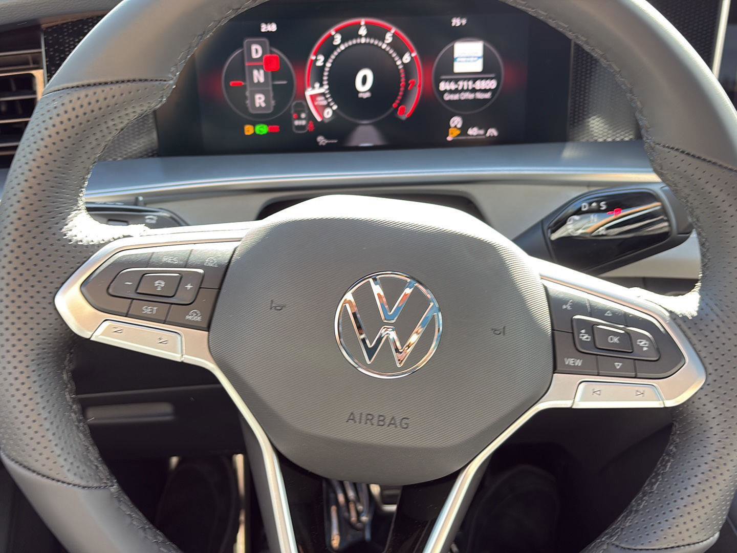 New 2026 Volkswagen Tiguan SE R-Line image 12