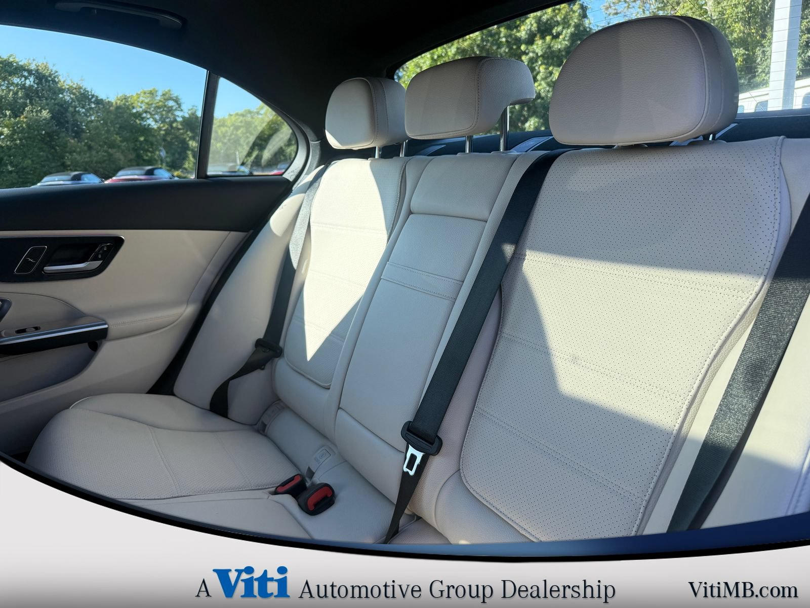 Used 2024 Mercedes-Benz C 300 4MATIC Sedan image 22