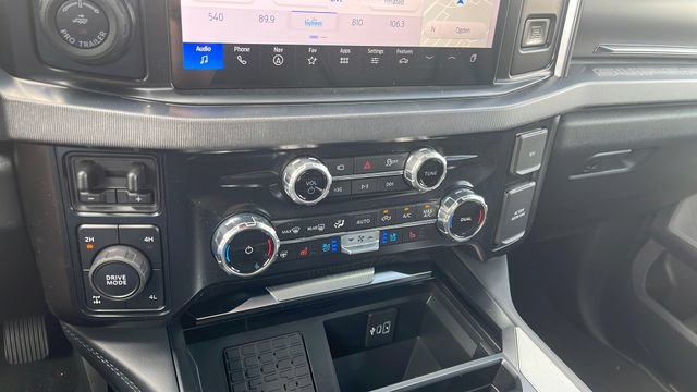 Used 2025 Ford F350 Platinum AWD/4WD image 33