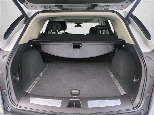 Used 2018 Cadillac XT5 Premium Luxury image 6