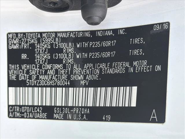 Used 2017 Toyota Sienna XLE Premium image 29