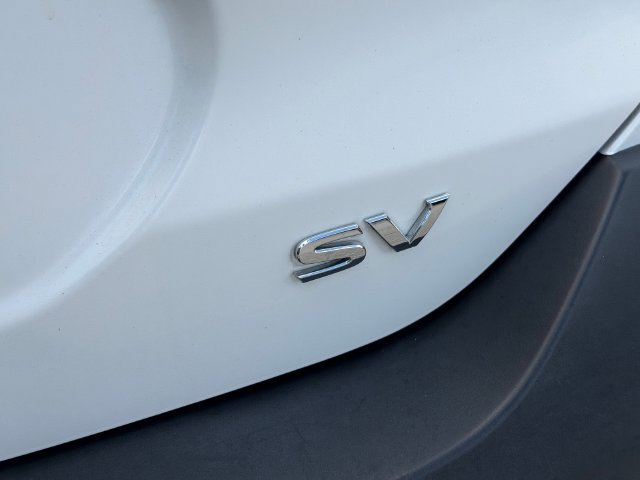 Used 2019 Nissan Kicks SV FWD image 14