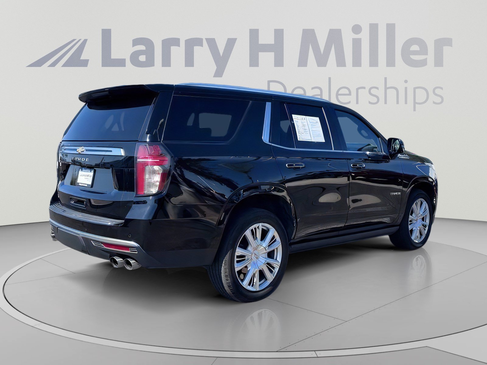 Used 2022 Chevrolet Tahoe High Country AWD/4WD image 7
